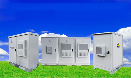 <b>機架式UPS—為戶外鐵塔通信基站提供不間斷電源保障</b>