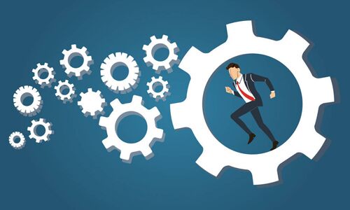 <b>UPS電源行業競爭加劇，機架式UPS技術麵臨挑戰</b>