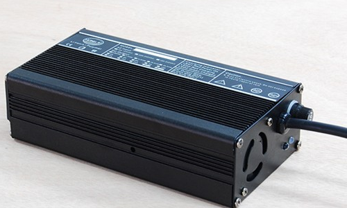 <b>電動車香蕉短视频官网池充電器如何選擇合適的</b>